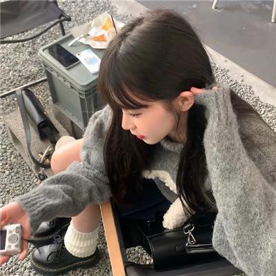 竹马更宠谁还追高冷校草啊